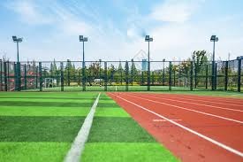 《球场地理学：为什么芬威球场的“绿色怪物”是投手的噩梦？》